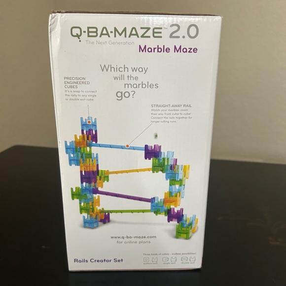 Q-Ba-Maze 2.0 Marble Maze Rail Creator Set. - Picture 3 of 7